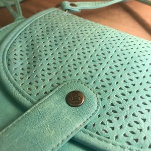 Roxy Crossbody - Turquoise